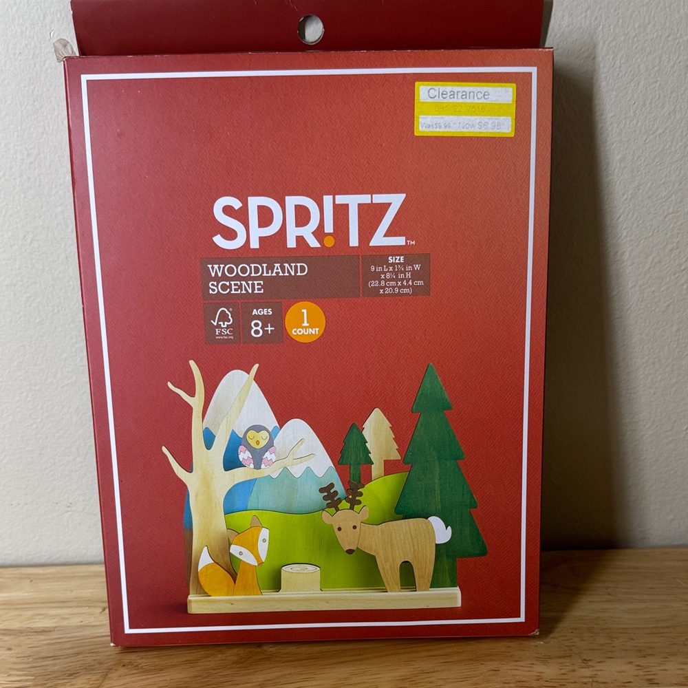 Spritz Woodland Scene with Red and Green Accents